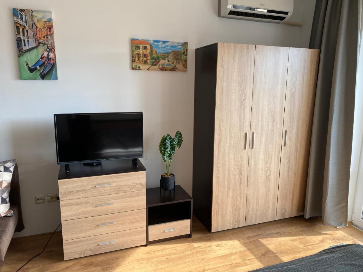Royal Palm Studio With Seaview Sveti Vlas Exterior foto
