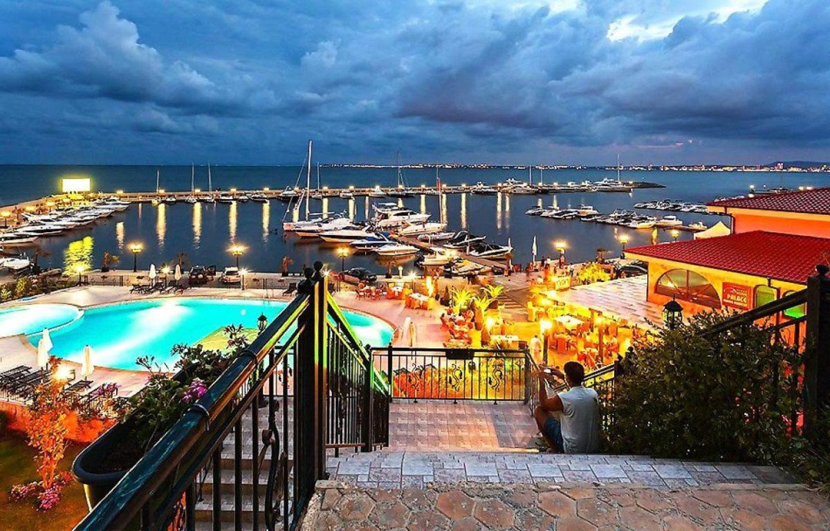 Royal Palm Studio With Seaview Sveti Vlas Exterior foto